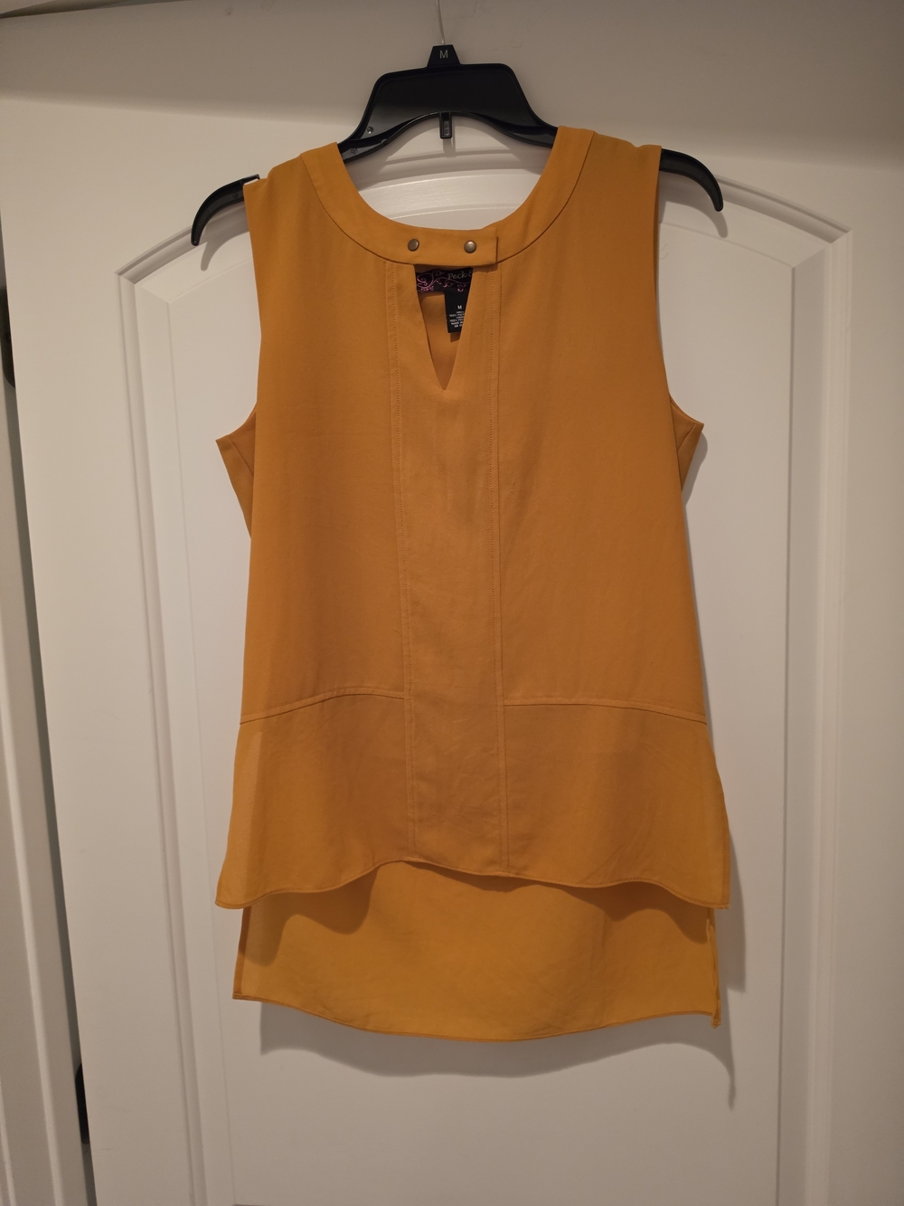 Peck & Peck Mustard Layered Sleeveless Keyhole Camisole